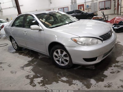 TOYOTA CAMRY 2005