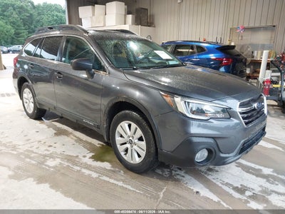 SUBARU OUTBACK 2018