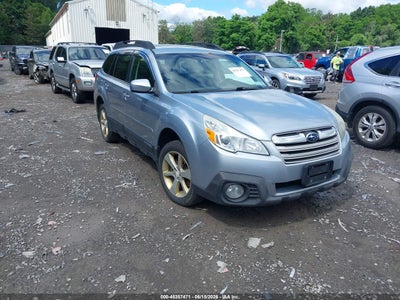 SUBARU OUTBACK 2014