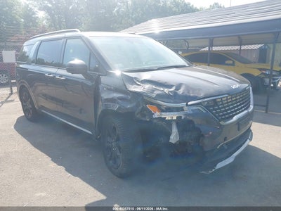 KIA CARNIVAL MPV 2024