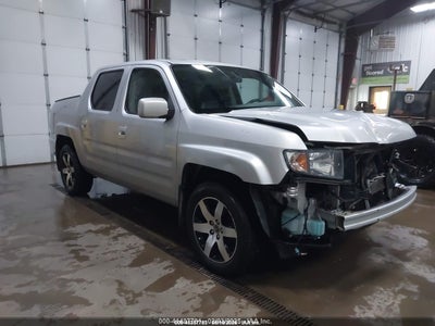 HONDA RIDGELINE 2014