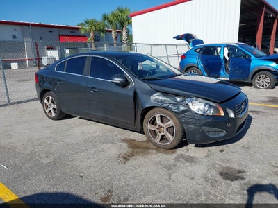 VOLVO S60 2013