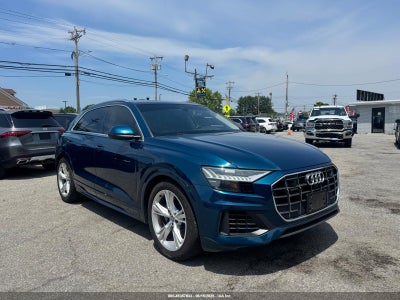 AUDI Q8 2019
