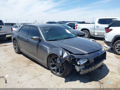CHRYSLER 300 2021
