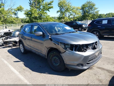 NISSAN ROGUE SPORT 2018