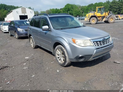 SUBARU FORESTER 2012