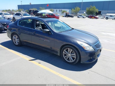INFINITI G37 2012