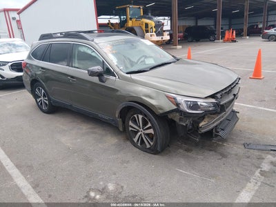 SUBARU OUTBACK 2018