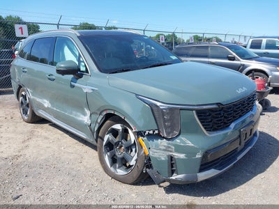 KIA SORENTO HYBRID 2025
