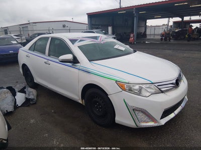 TOYOTA CAMRY 2012