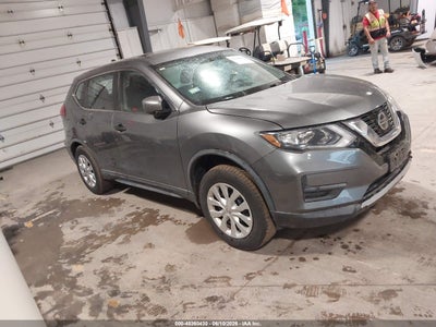 NISSAN ROGUE 2018