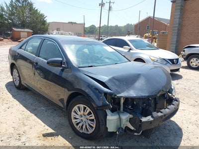 TOYOTA CAMRY 2013