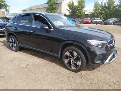 MERCEDES-BENZ GLC 300 2023