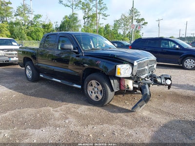 DODGE DAKOTA 2006