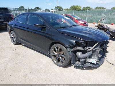 CHRYSLER 200 2015
