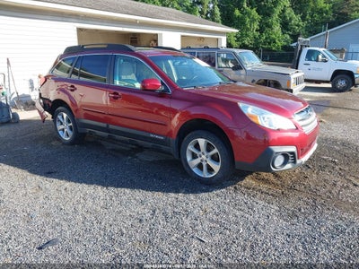 SUBARU OUTBACK 2013