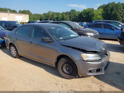 VOLKSWAGEN JETTA 2011