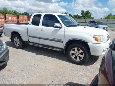 TOYOTA TUNDRA 2005