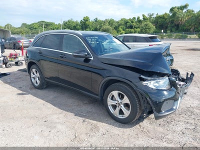 MERCEDES-BENZ GLC 300 2018