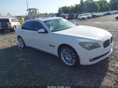 BMW 740I 2011