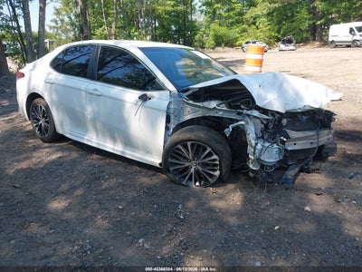 TOYOTA CAMRY 2018