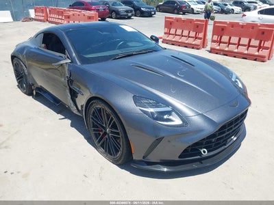 ASTON MARTIN VANTAGE 2025