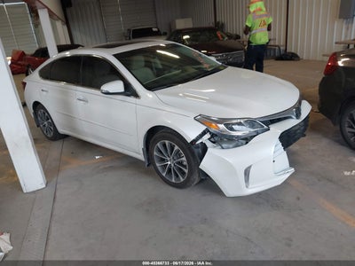 TOYOTA AVALON 2018