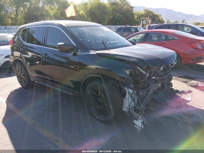 NISSAN ROGUE 2017