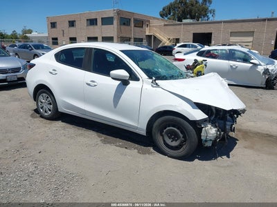 TOYOTA YARIS 2019