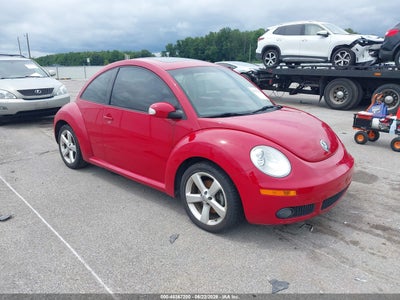 VOLKSWAGEN NEW BEETLE 2006