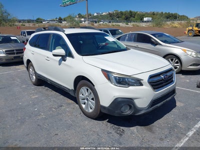SUBARU OUTBACK 2018