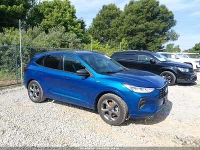 FORD ESCAPE 2023