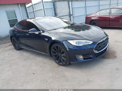 TESLA MODEL S 2014