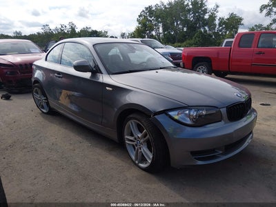 BMW 128I 2011