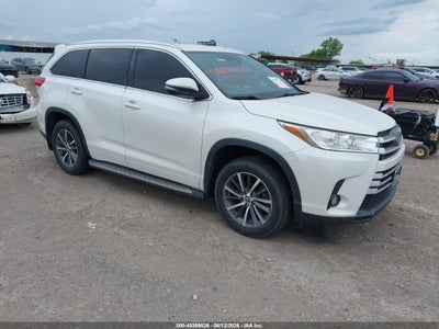 TOYOTA HIGHLANDER 2017