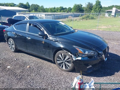 NISSAN ALTIMA 2022