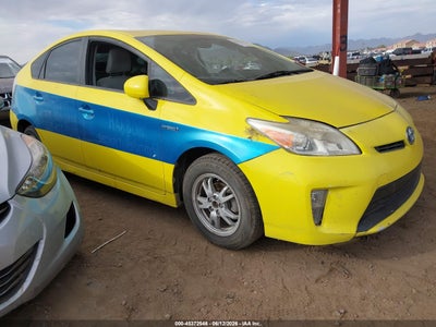 TOYOTA PRIUS 2013