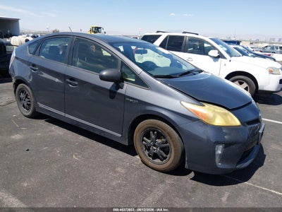 TOYOTA PRIUS 2012