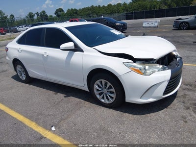 TOYOTA CAMRY 2017