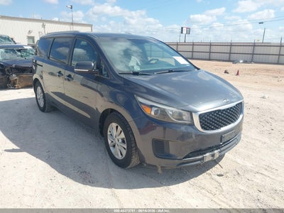 KIA SEDONA 2016