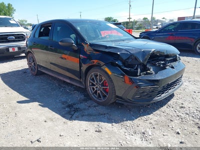 VOLKSWAGEN GOLF GTI 2023