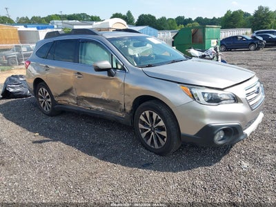 SUBARU OUTBACK 2015