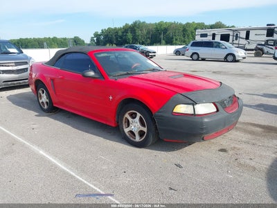 FORD MUSTANG 2000