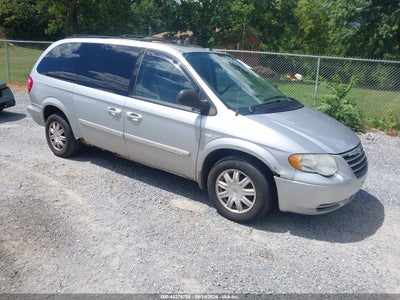 CHRYSLER TOWN & COUNTRY 2007