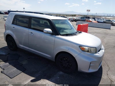 SCION XB 2012