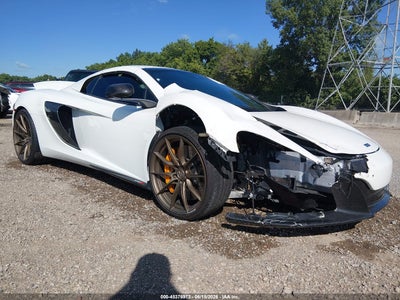 MCLAREN 650S 2016