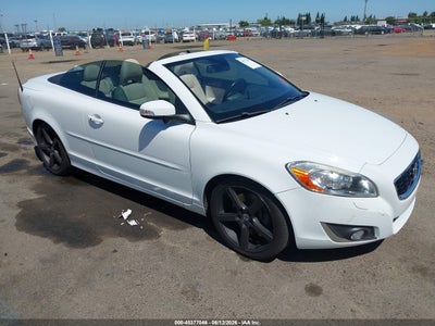 VOLVO C70 2012