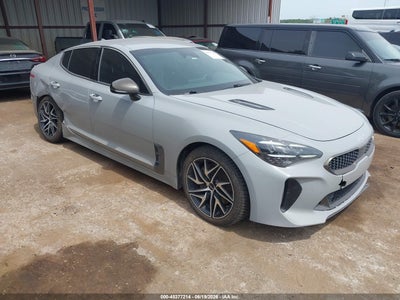 KIA STINGER 2023
