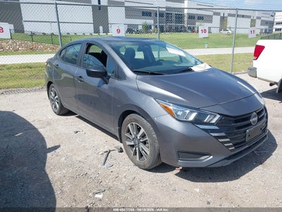 NISSAN VERSA 2024