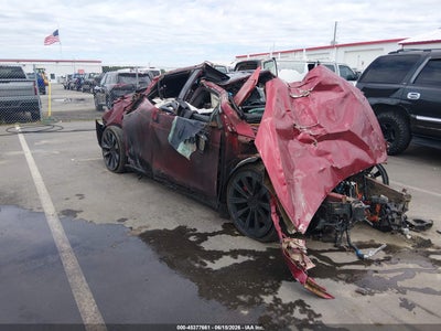 TESLA MODEL X 2024